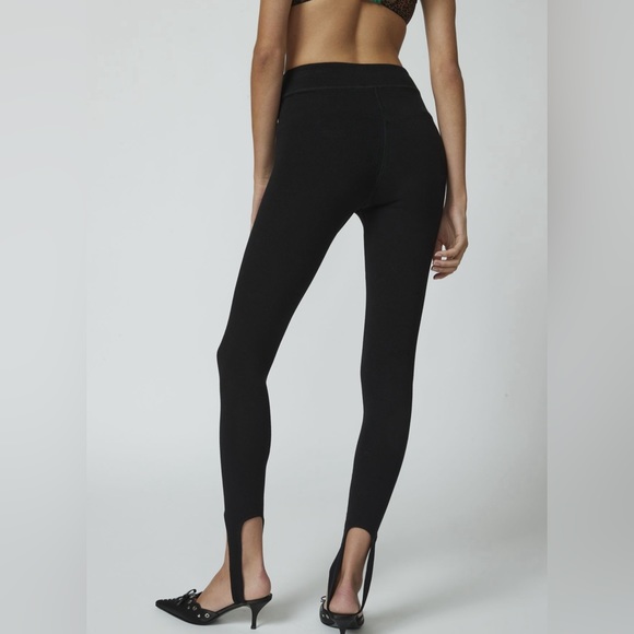 NWT Urban Outfitters stirrup leggings - Picture 4 of 5